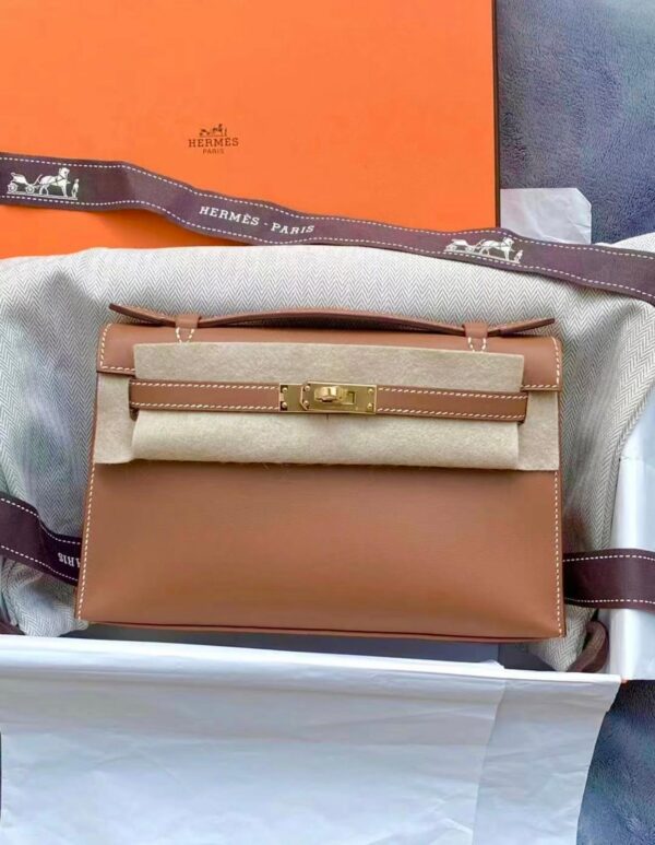 Kelly Pochette